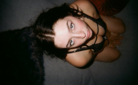 Nahá fotka uniklých OnlyFans od Emma Petch