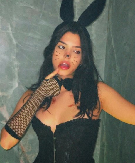 Alaston vuotanut OnlyFans-kuva Clarissa Pavie