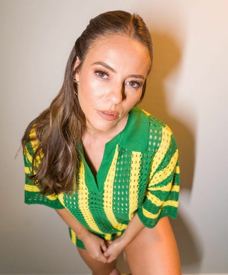 Nahá fotka uniklých OnlyFans od Paola Oliveira