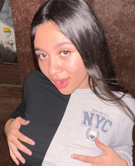Naken läckt OnlyFans-bild av Datgirlb