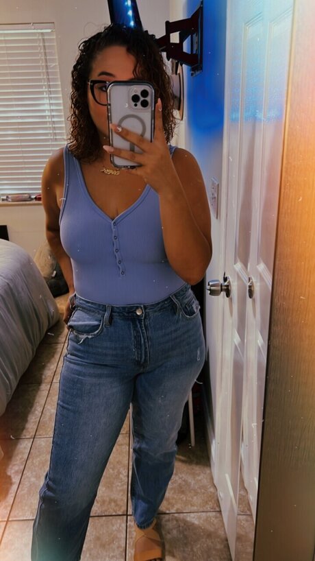 Hotmom