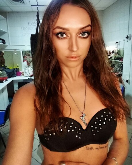 Naken läckt OnlyFans-bild av Deizy Hottie