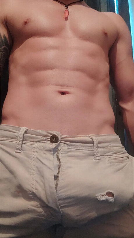 Naken lekkede OnlyFans-bilde av Chris