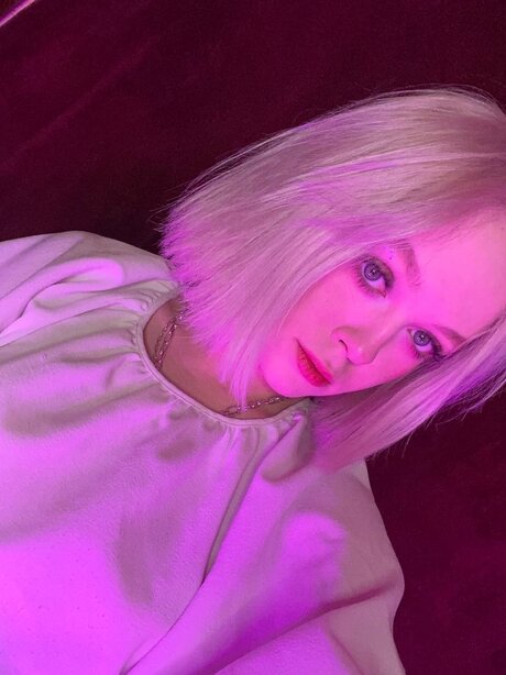 Naakte gelekte OnlyFans-foto van Stormi