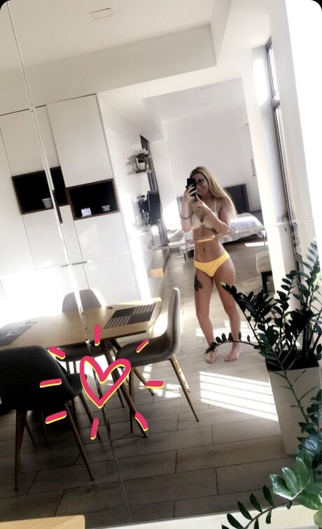 Nahá fotka uniklých OnlyFans od Kayliecat