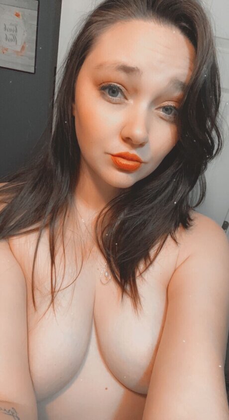 Naken läckt OnlyFans-bild av Brooke Blackwell