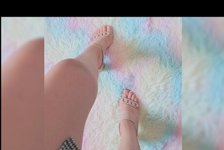 Naken läckt OnlyFans-bild av Hazel  Moon