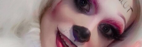 Naken lekkede OnlyFans-bilde av Lisa Fursissy Black