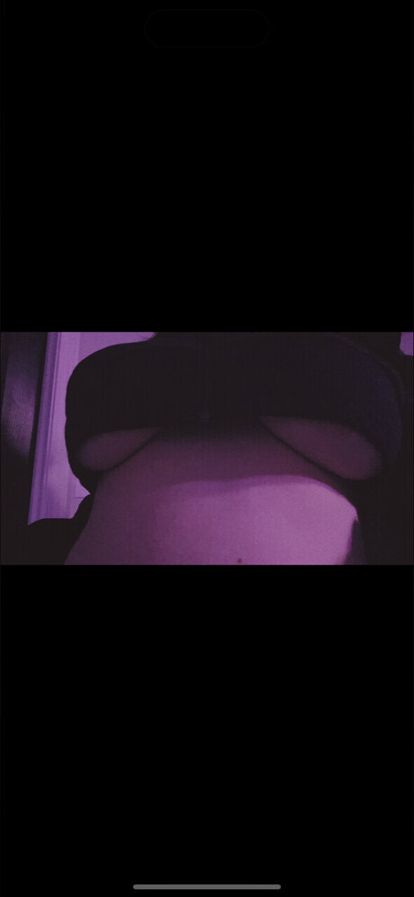 Foto desnuda filtrada de OnlyFans de Kiki 