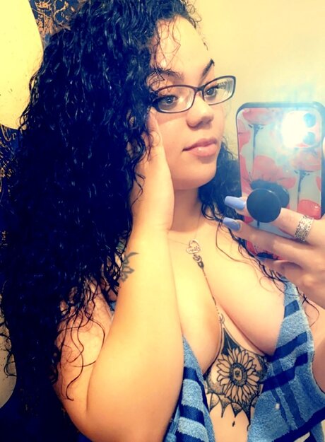 Foto nua vazada do OnlyFans de Hello Lady 