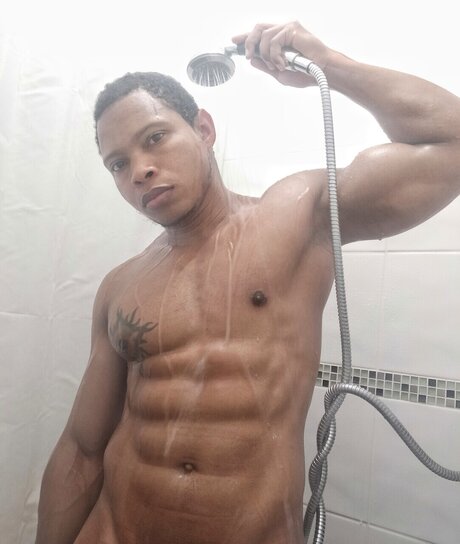 Обнаженная фотография утечки OnlyFans от Ricki Black