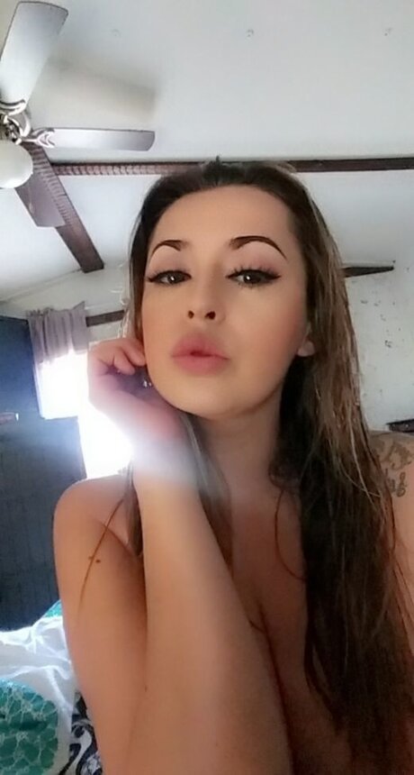 Alaston vuotanut OnlyFans-kuva Biggmama