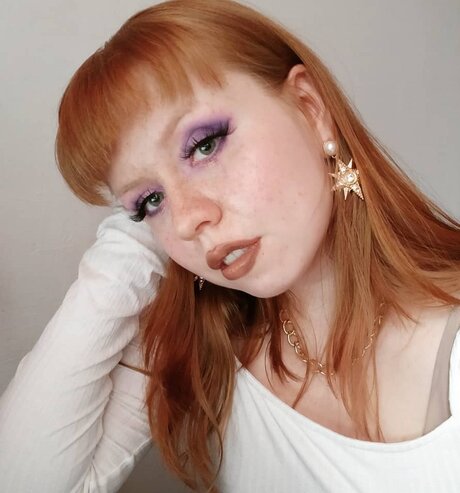 Nahá fotka uniklých OnlyFans od Spoiled Waifu