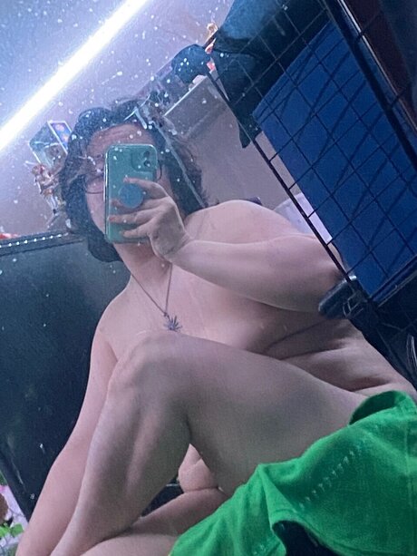 Обнаженная фотография утечки OnlyFans от Starlight