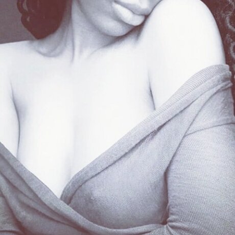 Nahá fotka uniklých OnlyFans od Queenlonewolf