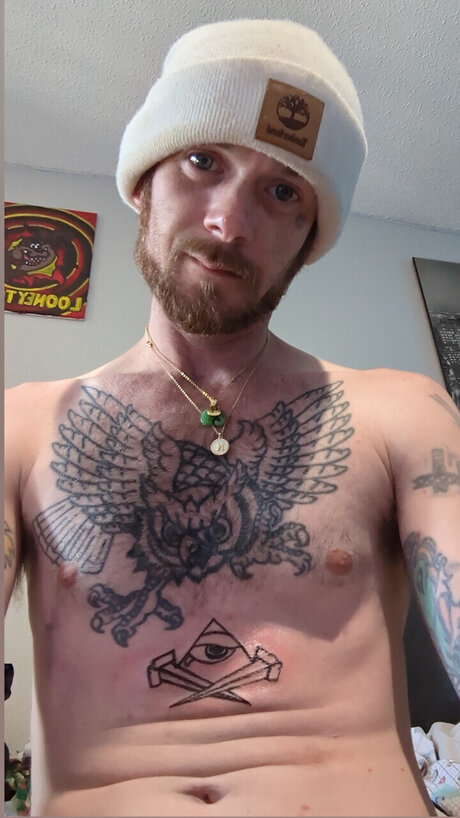 Naken lekkede OnlyFans-bilde av Nico2nasty