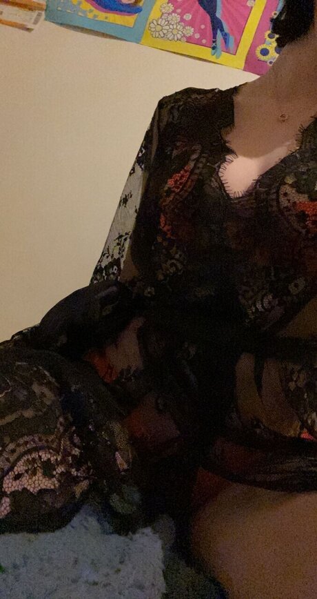 Naken lekkede OnlyFans-bilde av Rach E