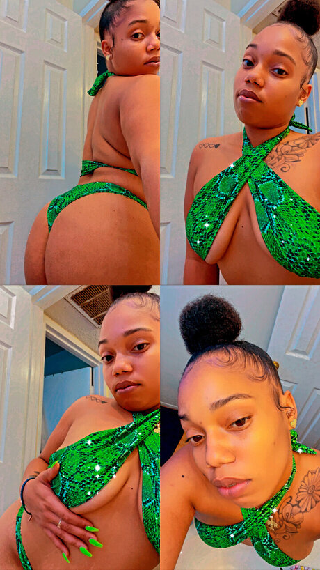 Naken läckt OnlyFans-bild av Beautifuluniiquemariie