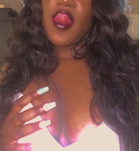 Naken läckt OnlyFans-bild av Candy
