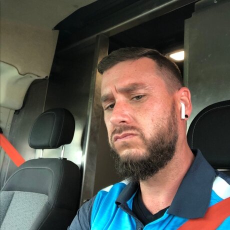 Naken lekkede OnlyFans-bilde av Daddys Play