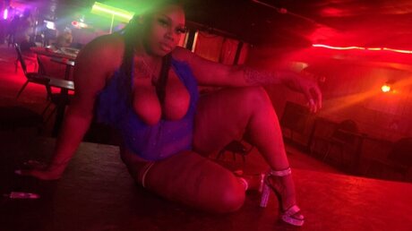 Обнаженная фотография утечки OnlyFans от Reesecup