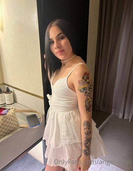 Angelnicol OnlyFans泄露裸照