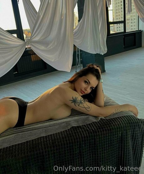 Nahá fotka uniklých OnlyFans od Kittykateee