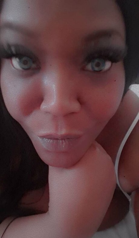 Nahá fotka uniklých OnlyFans od Cutiecc
