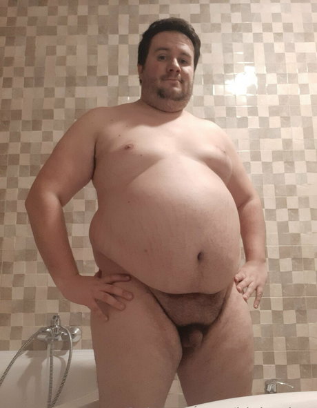 Alasti lekkinud OnlyFans-i pilt Bighogboy
