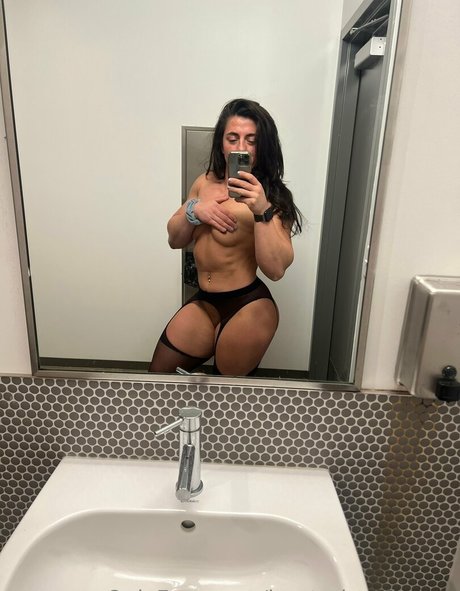Hunterhenderson OnlyFansリークヌード写真