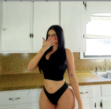 Naken lekkede OnlyFans-bilde av Brigarzza
