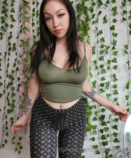 Gothgirlmaya