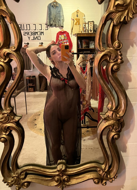 Prettysadiereed
