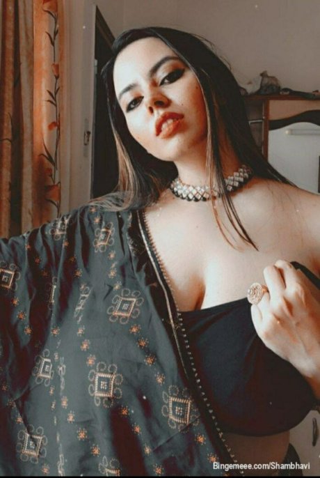 Nahá fotka uniklých OnlyFans od Shambhavi Sharma
