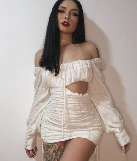 Nahá fotka uniklých OnlyFans od Lia Dumbra