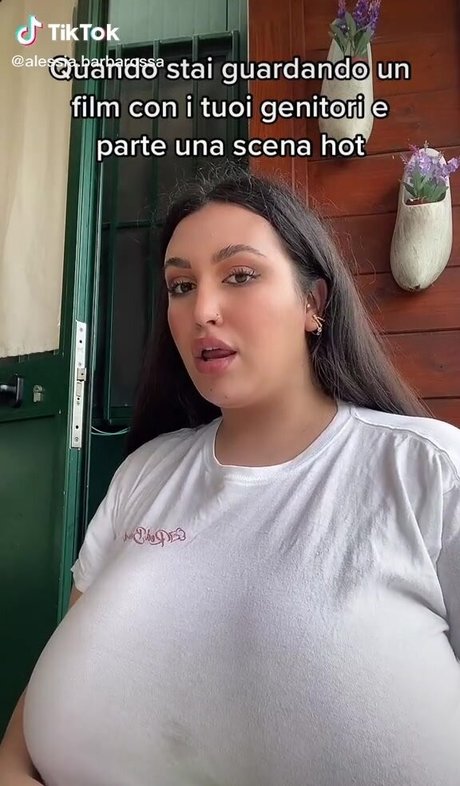 Naken lekkede OnlyFans-bilde av Alessia Barbarossa