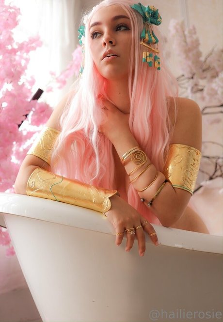 Hailie Rosie