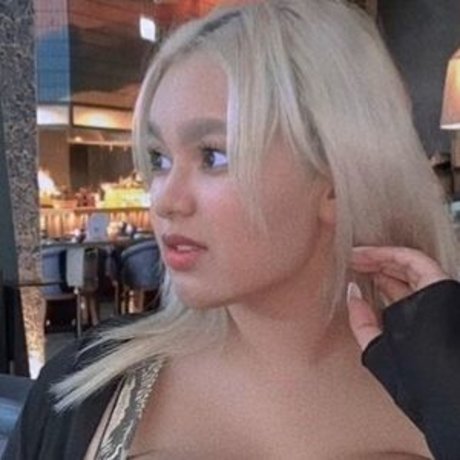 Karina1