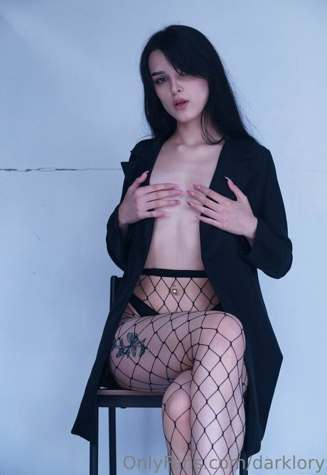 Nahá fotka uniklých OnlyFans od Darklory