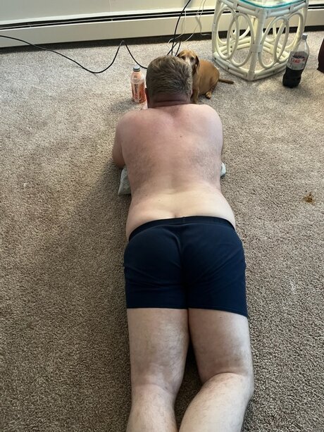 Naken läckt OnlyFans-bild av John