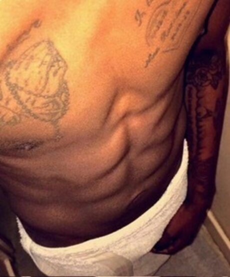 Naken lekkede OnlyFans-bilde av Denzel Gr33n