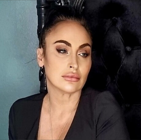 Themodernwife  nude leaked OnlyFans photo
