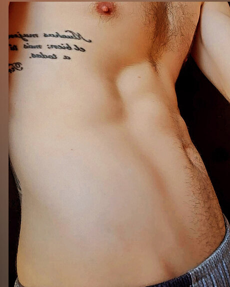 Naken lekkede OnlyFans-bilde av Armardo0401