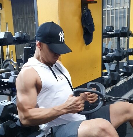 Nahá fotka uniklých OnlyFans od Ivan Alejandro