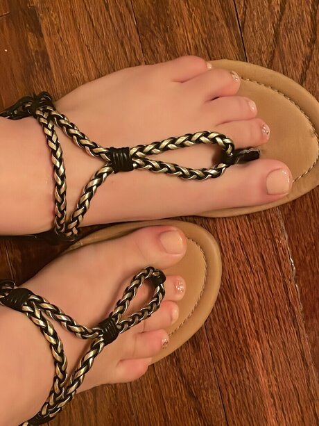 Naken läckt OnlyFans-bild av Delectablefeet