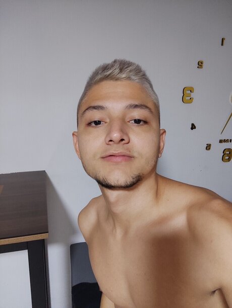 Naken lekkede OnlyFans-bilde av Yeisson Garca