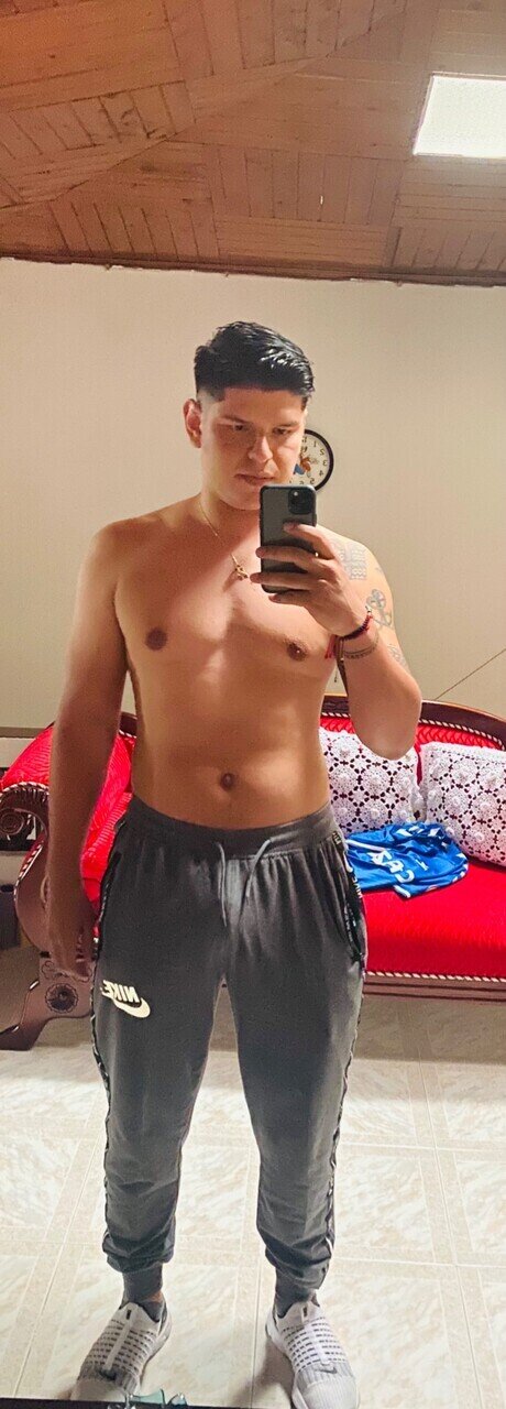 Foto nua vazada do OnlyFans de Slokin17