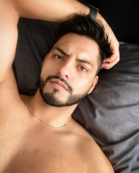 Naken lekkede OnlyFans-bilde av Andres Felipe Snchez