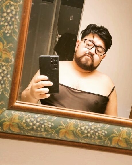 Naken lekkede OnlyFans-bilde av Mateo