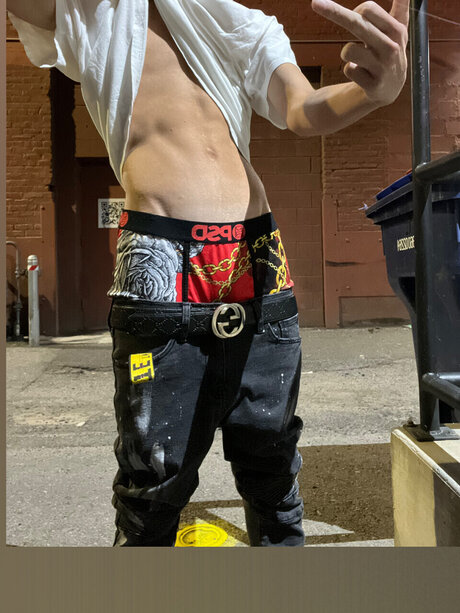 Foto nua vazada do OnlyFans de Max